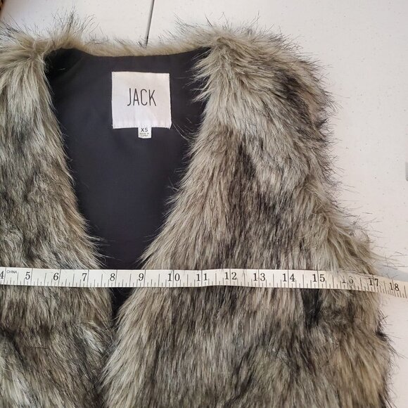 JACK By Bb Dakota XS Vest Castleton Faux Fur Sleeveless Festival Boho Retro - Picture 5 of 10